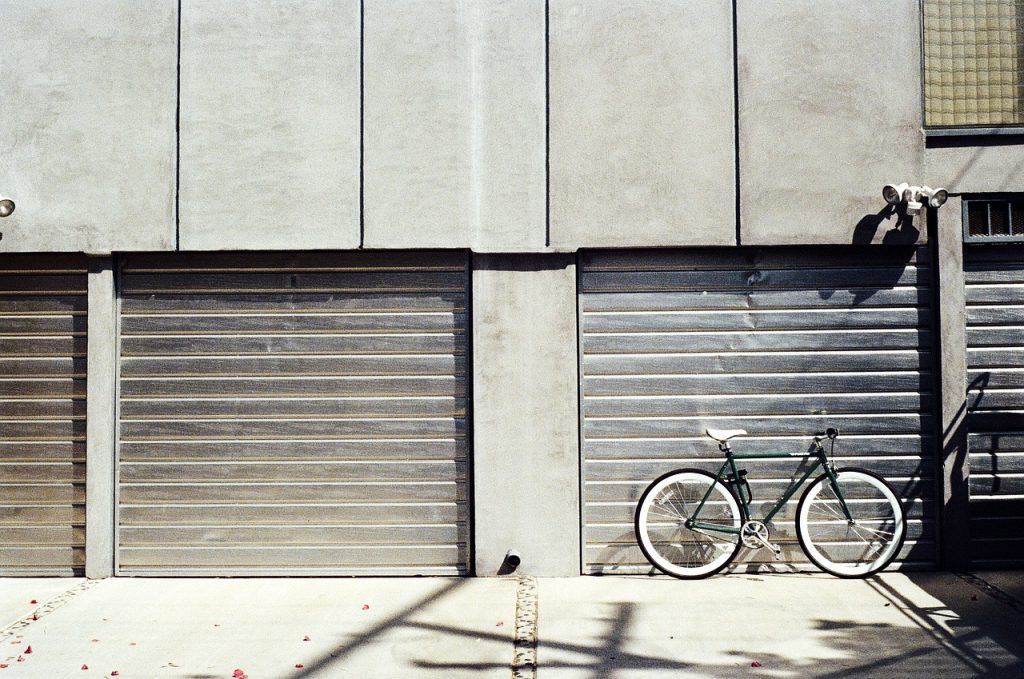 Michigan Garage Door Installation and Repair