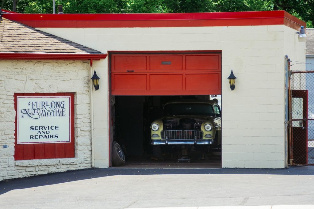 Michigan Garage Door Installation and Repair