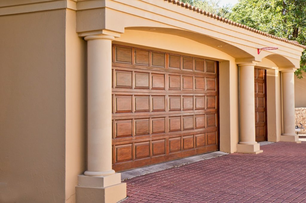 Michigan Garage Door Installation and Repair