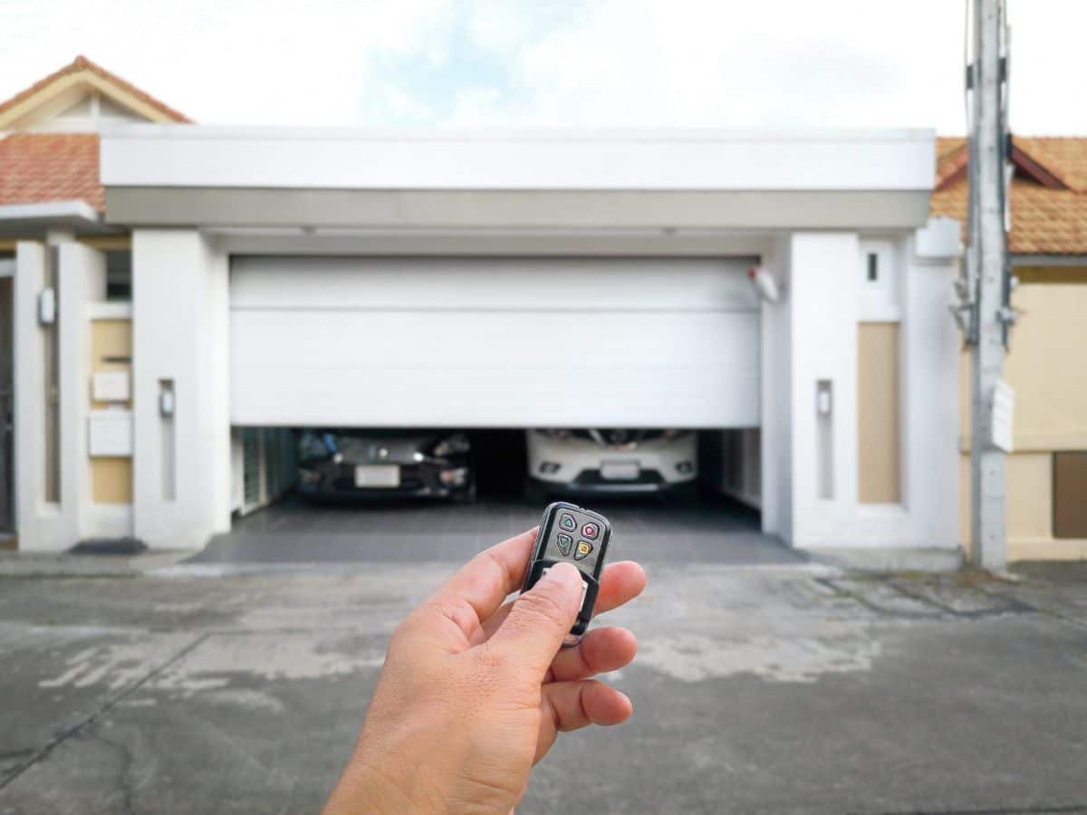 garage-door-remote